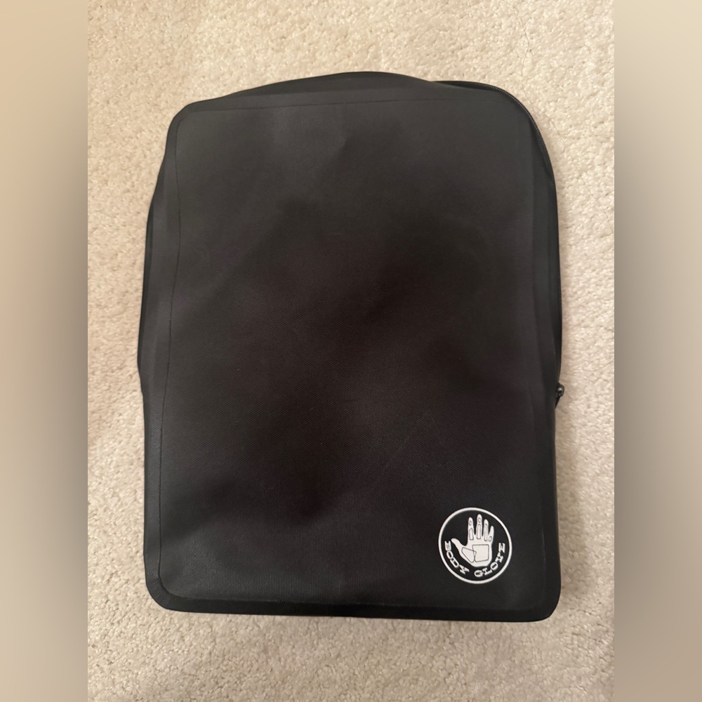 Body Glove  bag case suitable for ipad and document, travel